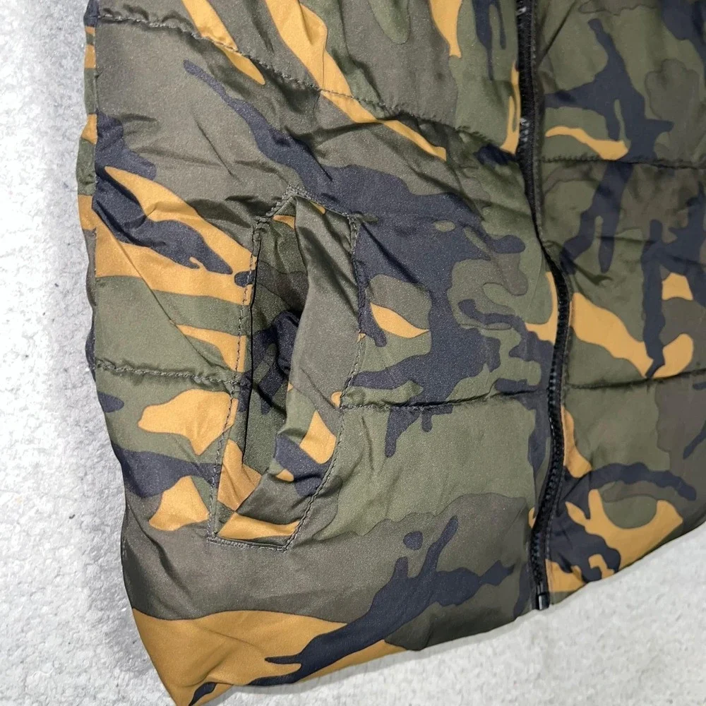 Old Navy Puffer Vest Youth Sz S (6-7) Green Brown Camo Quilted Zip Up Sleeveless